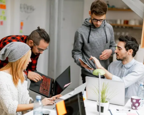 What Should Mexican Investors Check Before Choosing a CFD Broker?